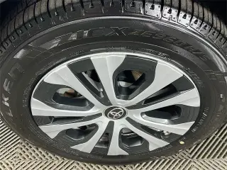 Toyota Prius Prime 2020 LE 4dr Hatchback