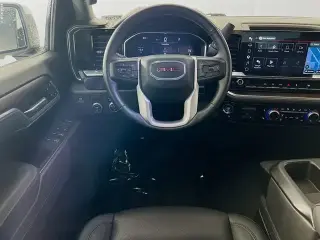 GMC Sierra 1500 2025 4x2 SLT 4dr Crew Cab 5.8 ft. SB