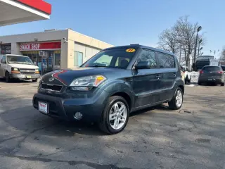 2011 Kia Soul +