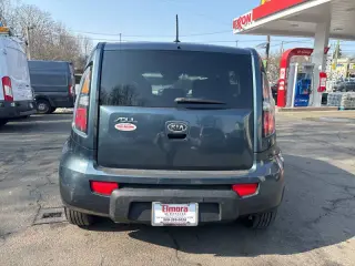 2011 Kia Soul +