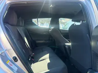 2019 Toyota C-HR LE