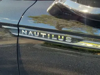 Lincoln Nautilus 2023 AWD Reserve 4dr SUV