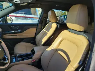 Lincoln Corsair 2022 Reserve 4dr SUV