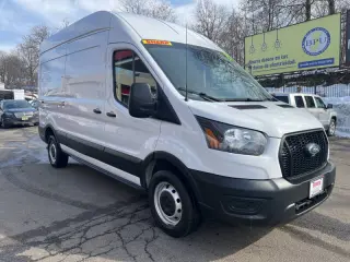 2022 Ford Transit 250