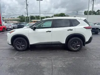 Nissan Rogue 2023 S 4dr Crossover