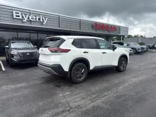 Nissan Rogue 2023 S 4dr Crossover