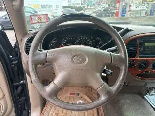 2002 Toyota Tundra Limited V8