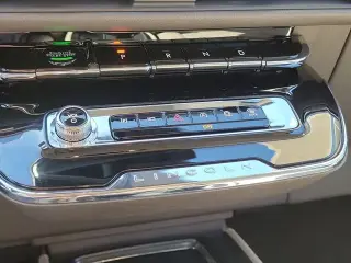 Lincoln Corsair 2024 Premiere 4dr SUV