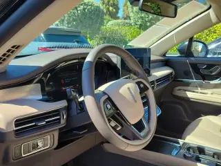 Lincoln Corsair 2024 Premiere 4dr SUV