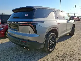 Chevrolet Traverse 2024 LS 4dr SUV w/1LS
