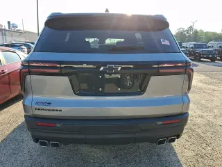 Chevrolet Traverse 2024 LS 4dr SUV w/1LS