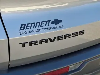Chevrolet Traverse 2024 LS 4dr SUV w/1LS