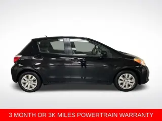 2012 Toyota Yaris LE