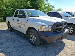 Ram 1500 Classic 2022 4x2 Tradesman 4dr Quad Cab 6.3 ft. SB Pickup