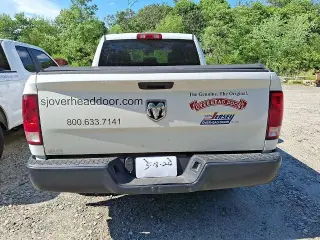 Ram 1500 Classic 2022 4x2 Tradesman 4dr Quad Cab 6.3 ft. SB Pickup