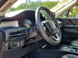 Lincoln Corsair 2024 Premiere 4dr SUV