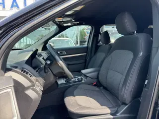 Ford Explorer 2018 AWD XLT 4dr SUV