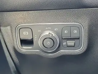 Mercedes-Benz GLB 2023 GLB 250 4dr SUV