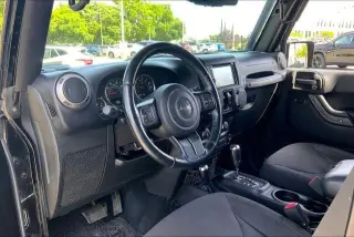 Jeep Wrangler Unlimited 2016 4x4 Sport S 4dr SUV