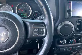 Jeep Wrangler Unlimited 2016 4x4 Sport S 4dr SUV