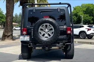 Jeep Wrangler Unlimited 2016 4x4 Sport S 4dr SUV