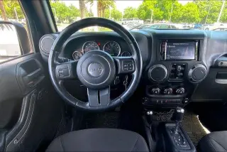 Jeep Wrangler Unlimited 2016 4x4 Sport S 4dr SUV