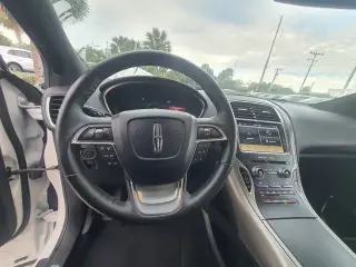 Lincoln Nautilus 2019 4dr SUV