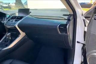 Lexus NX 200t 2017 4dr Crossover