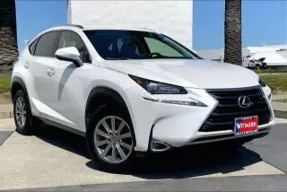 Lexus NX 200t 2017 4dr Crossover