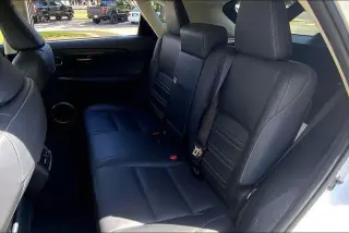 Lexus NX 200t 2017 4dr Crossover