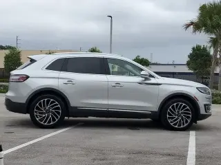 Lincoln Nautilus 2019 Reserve 4dr SUV