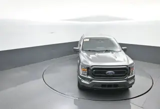 Ford F-150 2023 4x4 Lariat 4dr SuperCrew 5.5 ft. SB