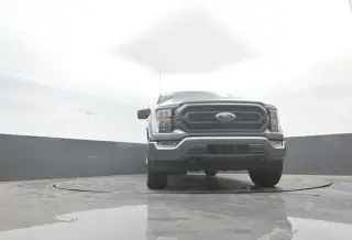 Ford F-150 2023 4x4 Lariat 4dr SuperCrew 5.5 ft. SB
