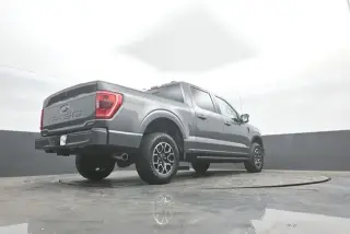 Ford F-150 2023 4x4 Lariat 4dr SuperCrew 5.5 ft. SB
