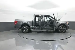 Ford F-150 2023 4x4 Lariat 4dr SuperCrew 5.5 ft. SB