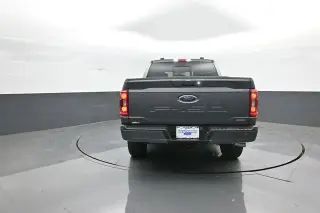 Ford F-150 2023 4x4 Lariat 4dr SuperCrew 5.5 ft. SB