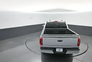 Ford F-150 2022 4x4 XL 4dr SuperCrew 5.5 ft. SB