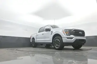 Ford F-150 2022 4x4 XL 4dr SuperCrew 5.5 ft. SB