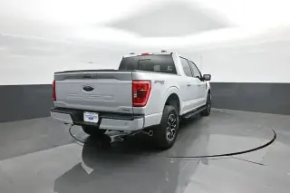 Ford F-150 2022 4x4 XL 4dr SuperCrew 5.5 ft. SB