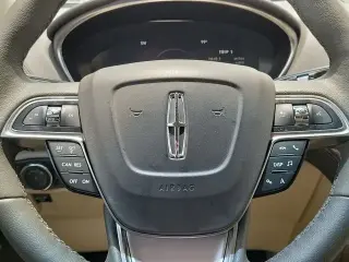 Lincoln Nautilus 2019 4dr SUV