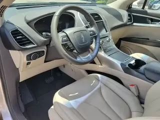 Lincoln Nautilus 2019 4dr SUV