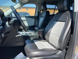 Ford Explorer 2023 AWD XLT 4dr SUV