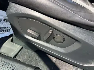 Ford Explorer 2023 AWD XLT 4dr SUV