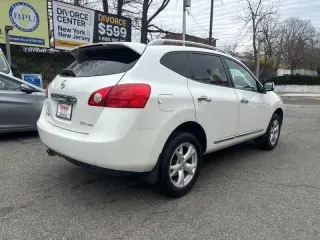 2011 Nissan Rogue S
