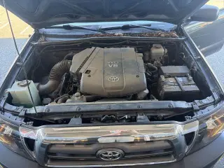 Toyota Tacoma 2010 4x4 V6 4dr Double Cab 5.0 ft SB 5A