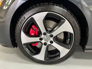 2017 Volkswagen Golf GTI Autobahn