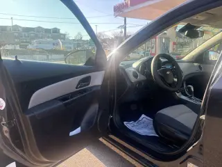2012 Chevrolet Cruze LS