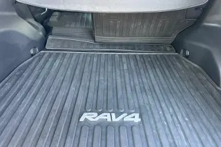 Toyota RAV4 2019 AWD XLE Premium 4dr SUV