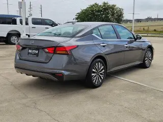 Nissan Altima 2025 2.5 SV 4dr Sedan