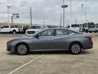 Nissan Altima 2025 2.5 SV 4dr Sedan